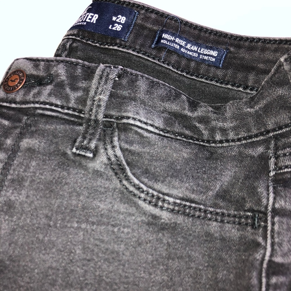 Hollister Black highrise jean legging  size 7s